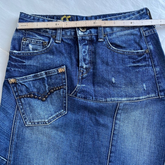 Replay Denim Blue Jean Raw Hem Fringe Studded Casual A-line Midi Skirt 26 - Picture 5 of 10